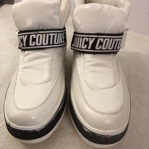 Juicy Conture Boots Women’s SZ 9 Veronica Puffer Logo Spelled Out Ankle Booties